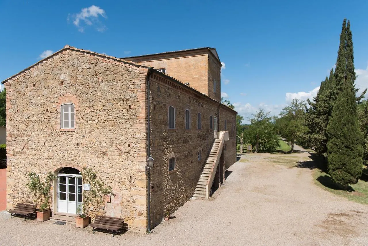 Bioagriturismo Il Cerreto Pomarance 0*,