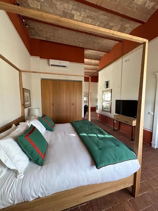 Farm stay Bioagriturismo Il Cerreto Pomarance Italy